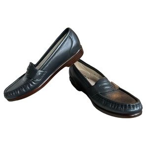 SAS Tripad Comfort Leather Upper Penny Navy Blue Slip On Loafer Size: 6.5N